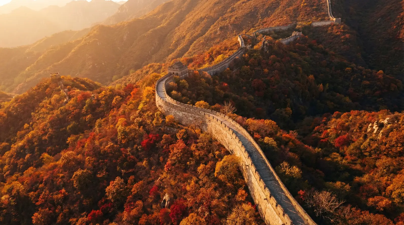 qq飞车a车 秋日长城航拍全景